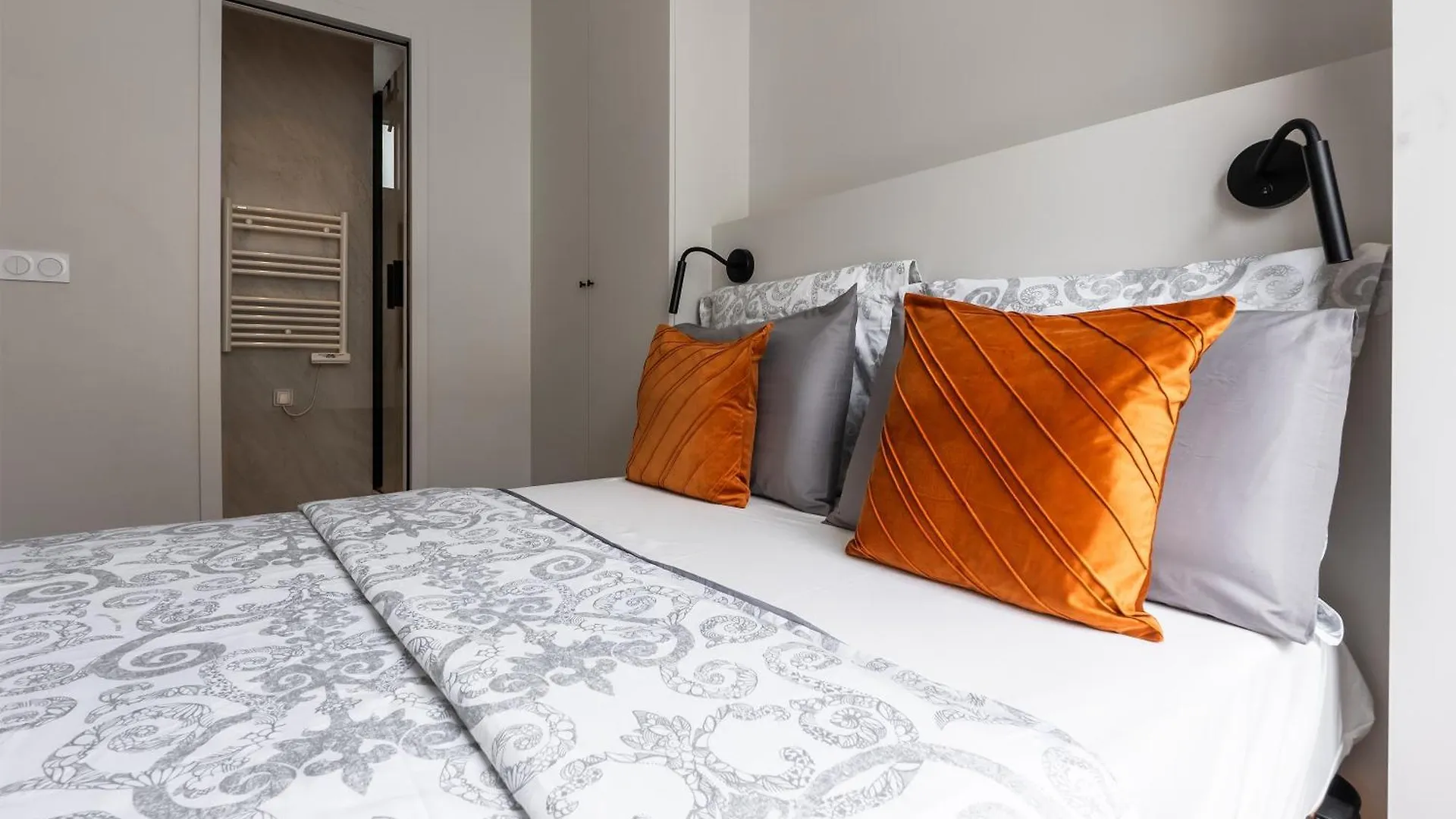 Le Reflet Parisien - Appt Pour 4 Paris Apartment France