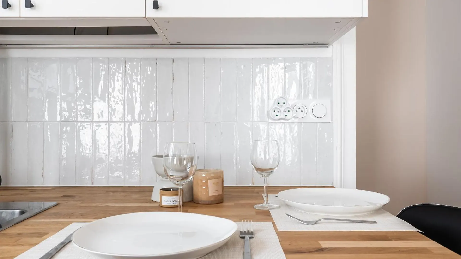 Apartament Le Reflet Parisien - Appt Pour 4 Paryż